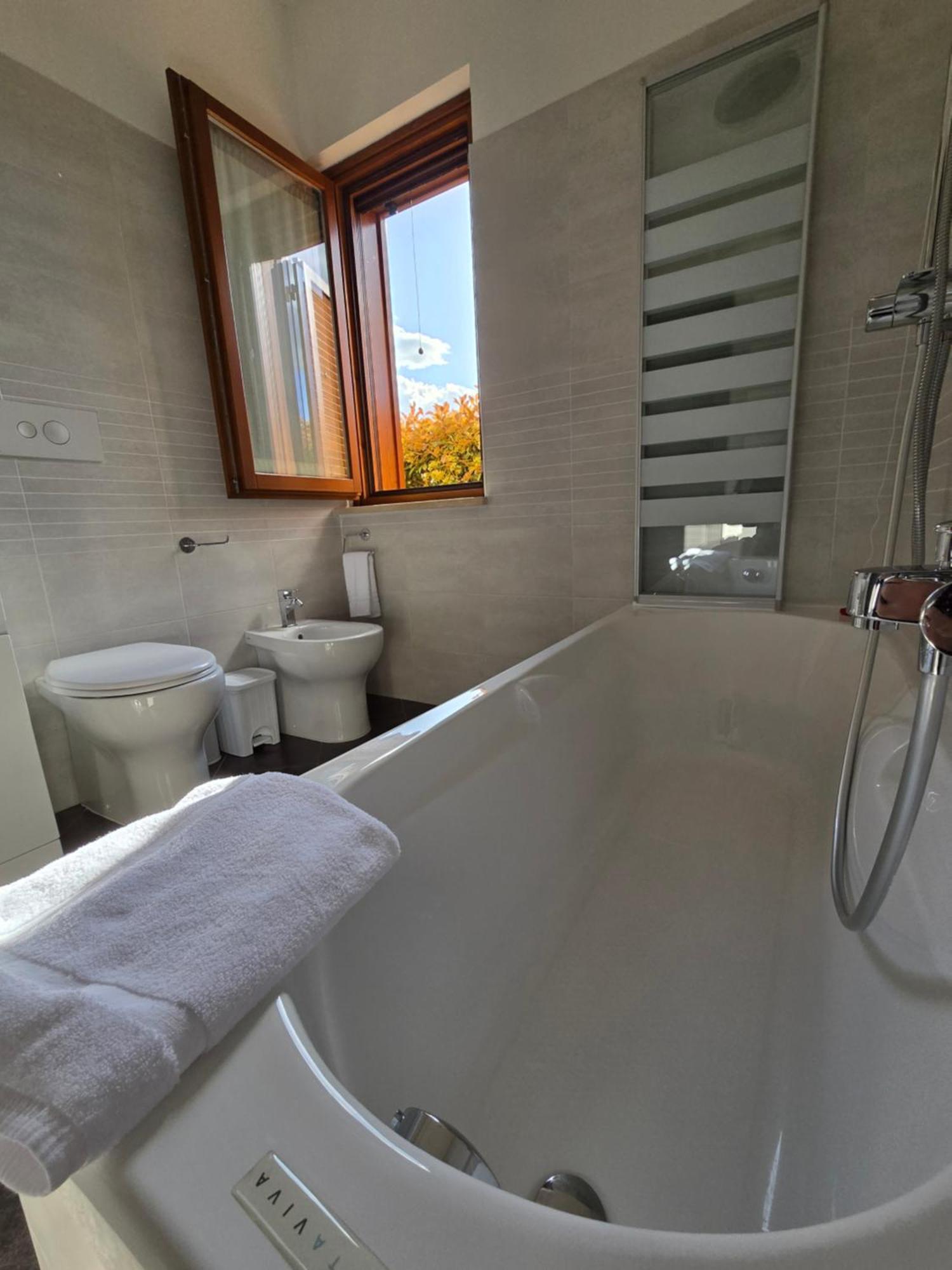 Hotel Casa Achille Spello Esterno foto